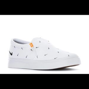 Nike Court Royale AC Slip on